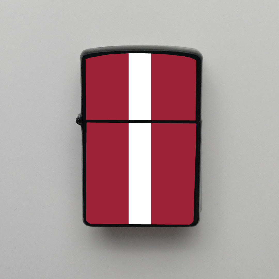 Letonya Latvia Bayrağı - Benzinli Siyah Çakmak - Hediyelik
