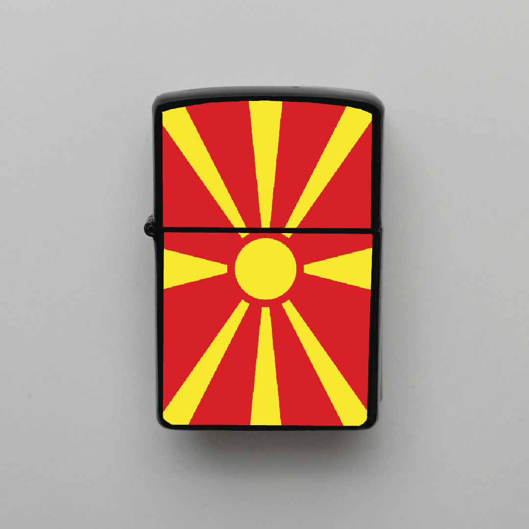 Kuzey Makedonya Bayrağı - Benzinli Siyah Çakmak - Hediyelik